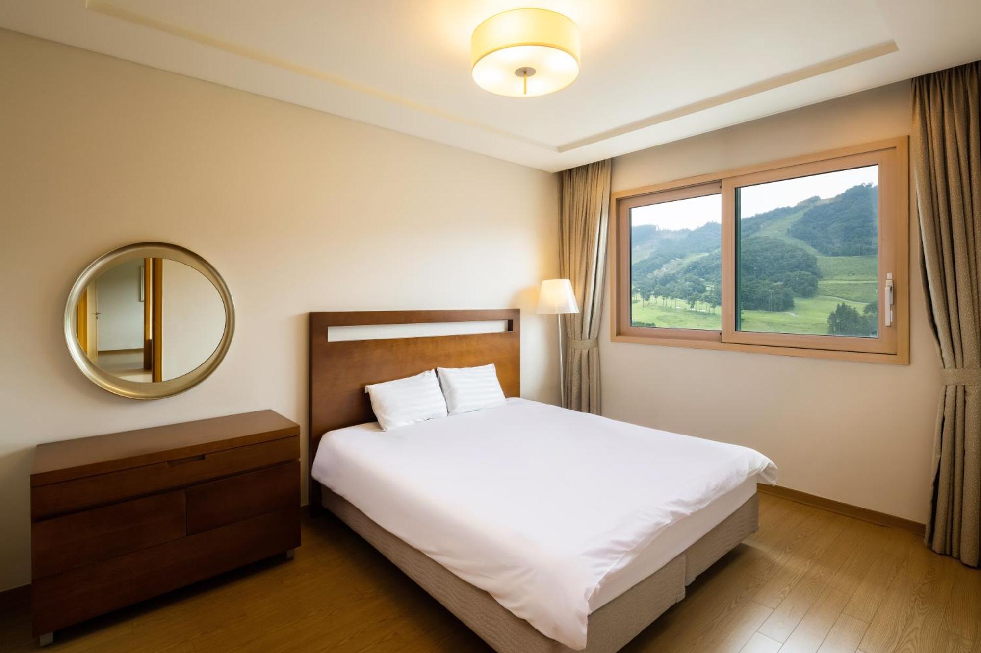 Oak Valley Resort Wonju Exterior photo